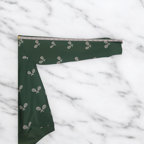 Green Crew Neck Sweater with Charming Pattern - Picture 8 of 8